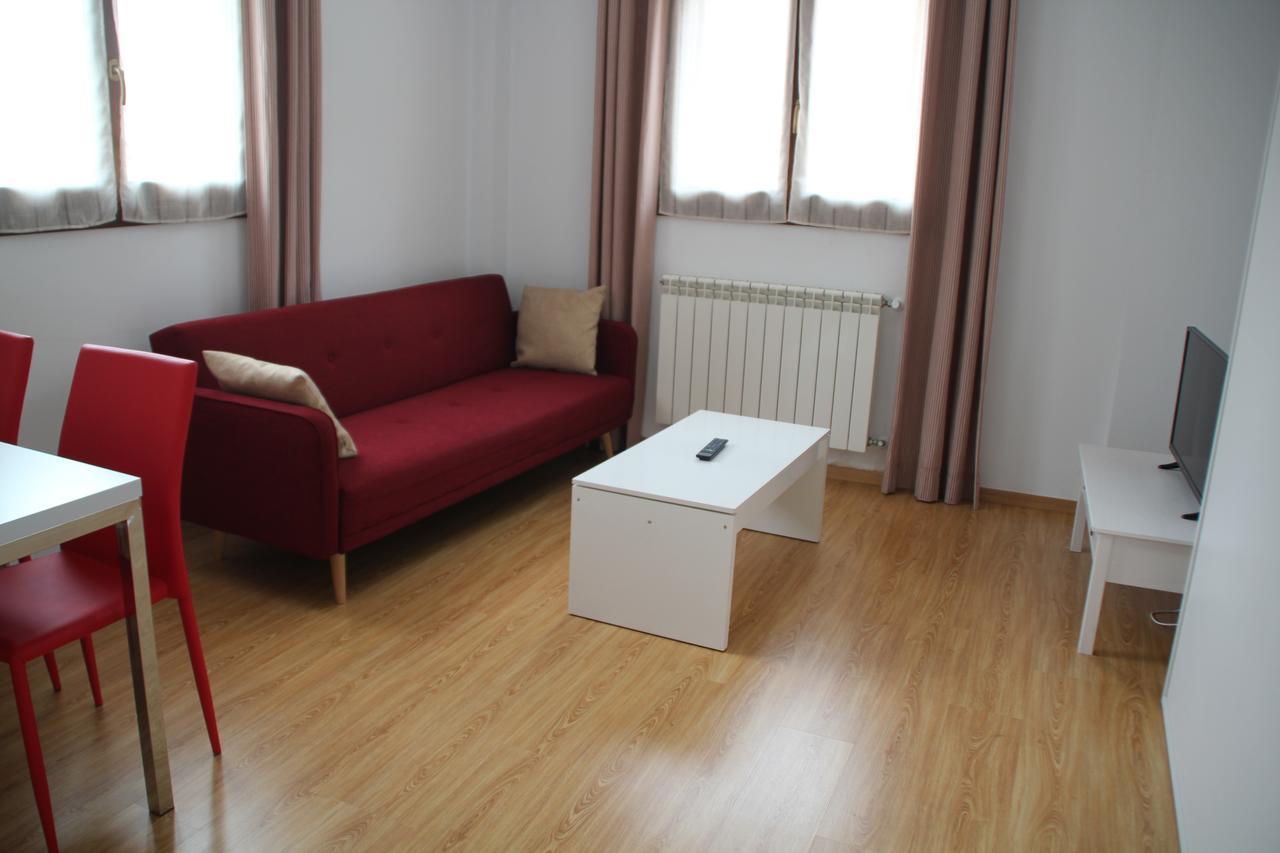 Apartamentos San Lazaro Ezcaray Eksteriør bilde