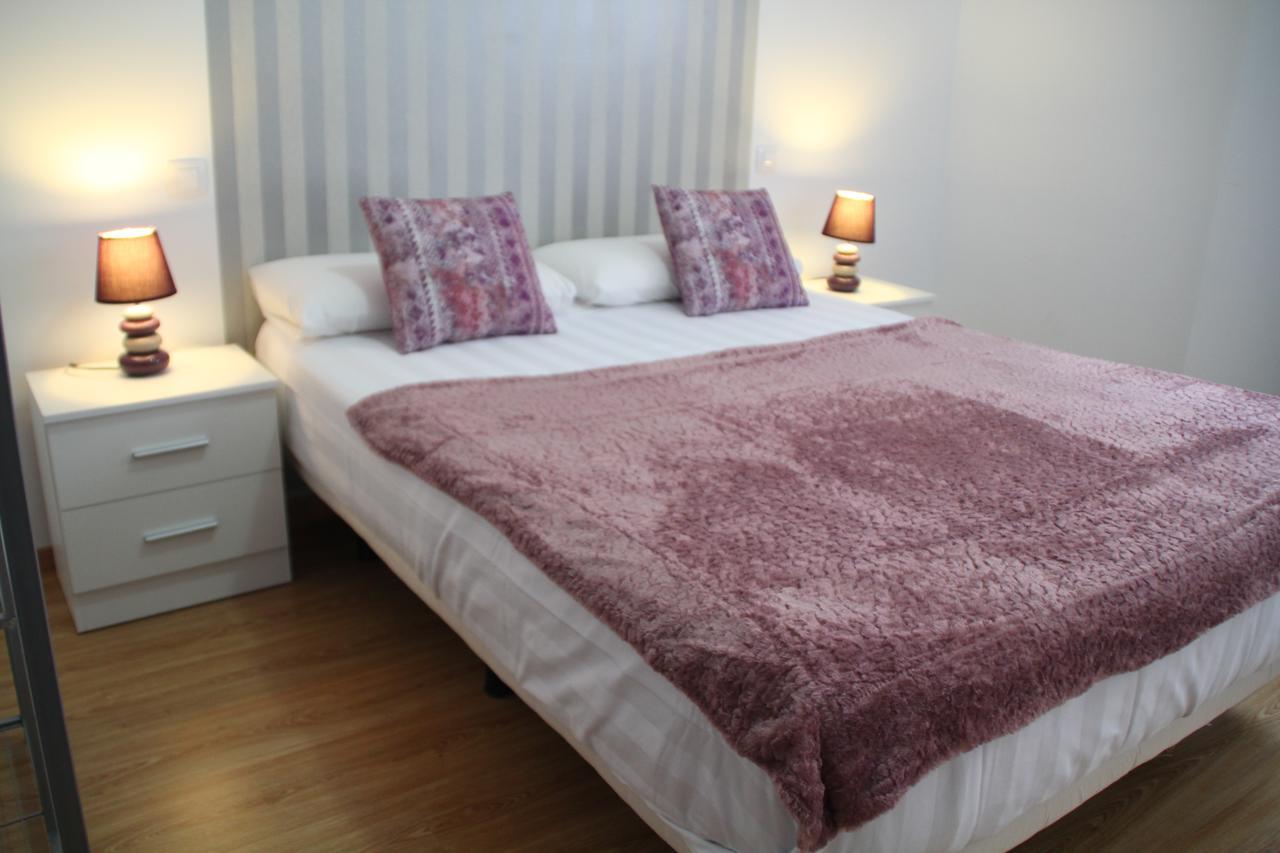 Apartamentos San Lazaro Ezcaray Eksteriør bilde